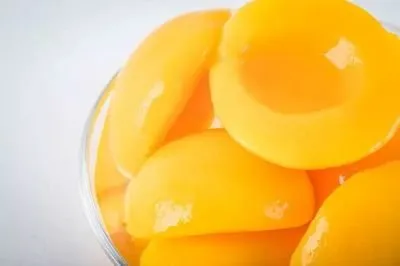 Canned Fruits and Canned Yellow Peach for Exporting 